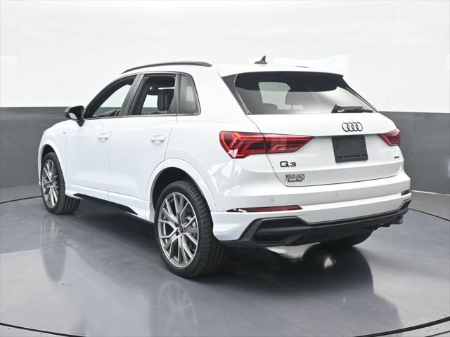2025 Audi Q3 Premium 45 TFSI S line quattro Tiptronic