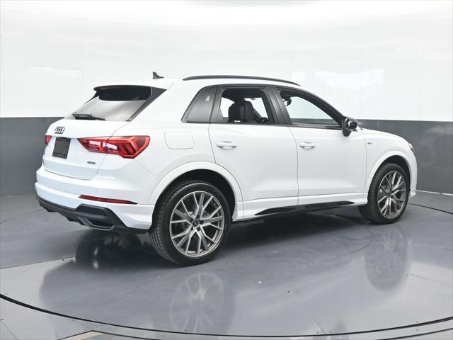 2025 Audi Q3 Premium 45 TFSI S line quattro Tiptronic