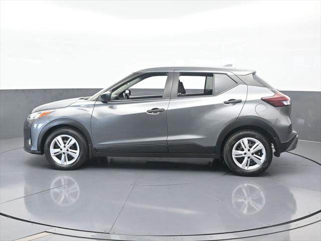 2022 Nissan Kicks S Xtronic CVT