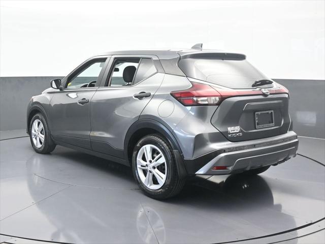 2022 Nissan Kicks S Xtronic CVT