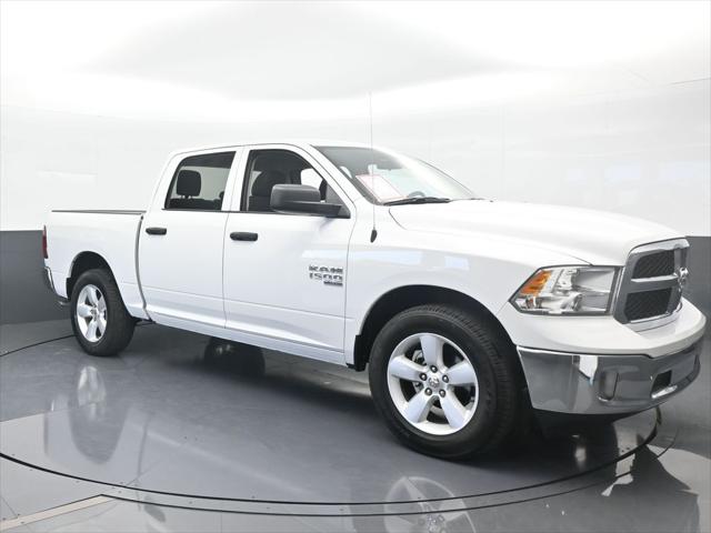 2024 RAM 1500 Classic Tradesman Crew Cab 4x2 57 Box 2024 RAM 1500 Classic Tradesman Crew Cab 4x2 57 Box