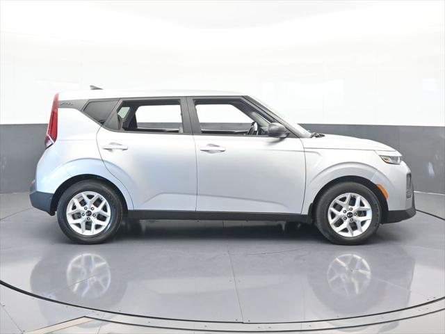 2020 Kia Soul S 2020 Kia Soul S