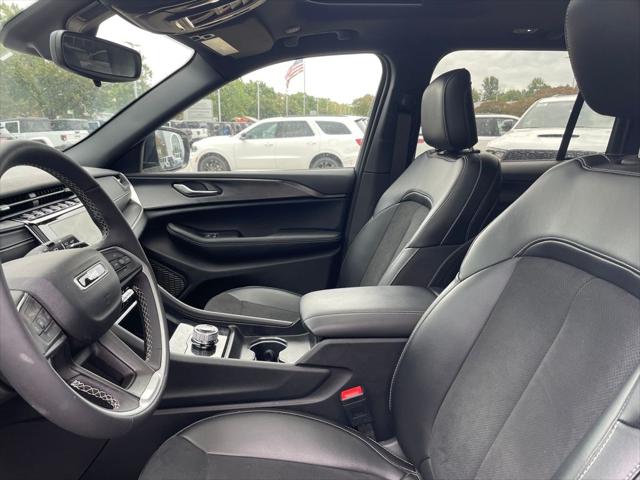 2025 Jeep Grand Cherokee Altitude X 4x4