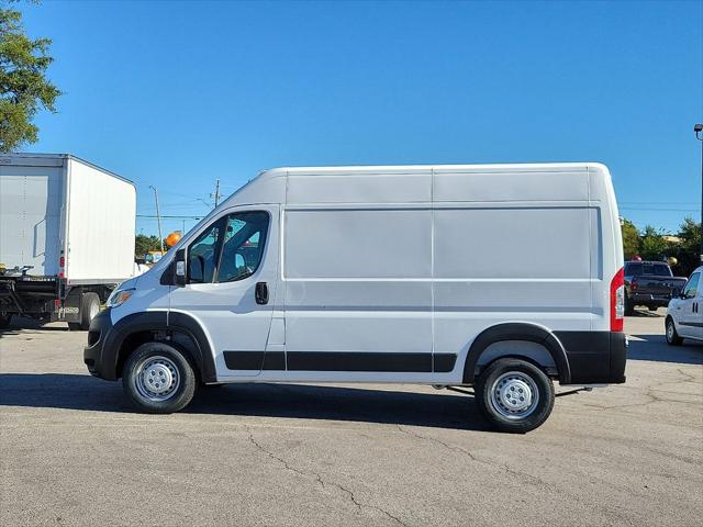 2025 RAM ProMaster 1500 Cargo Van Tradesman High Roof 136 WB w/Pass Seat