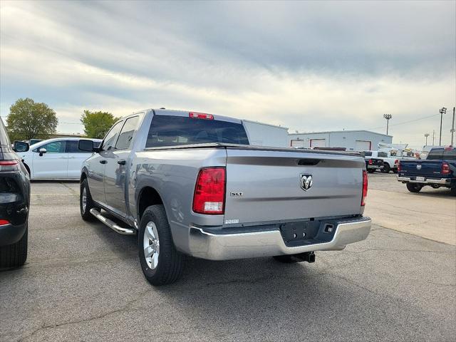 2022 RAM 1500 Classic SLT Crew Cab 4x2 57 Box 2022 RAM 1500 Classic SLT Crew Cab 4x2 57 Box