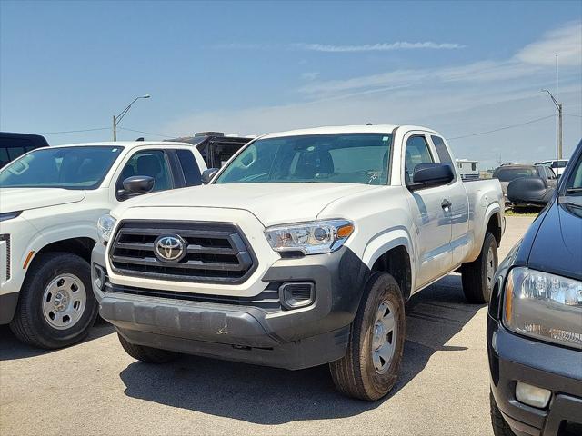 2023 Toyota Tacoma SR 2023 Toyota Tacoma SR