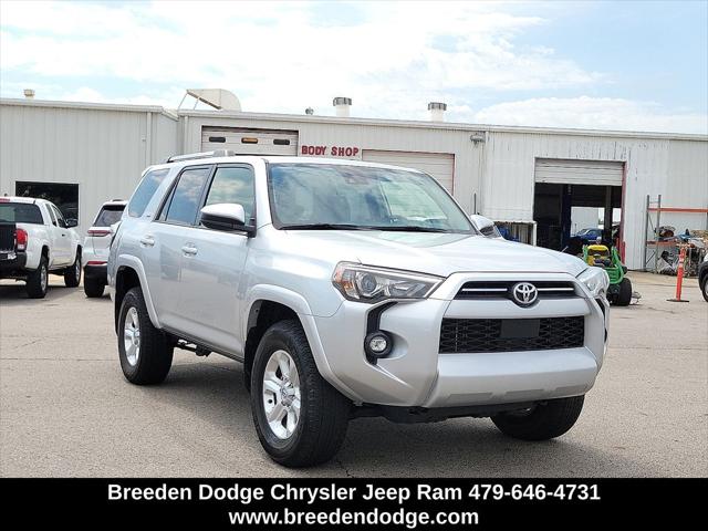 2024 Toyota 4Runner SR5 2024 Toyota 4Runner SR5