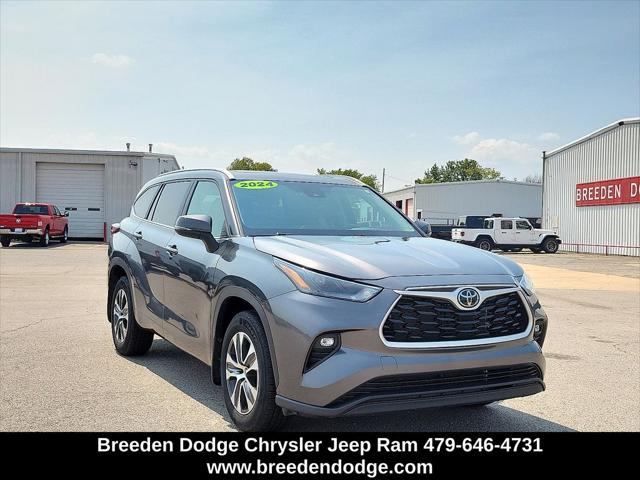 2024 Toyota Highlander XLE 2024 Toyota Highlander XLE