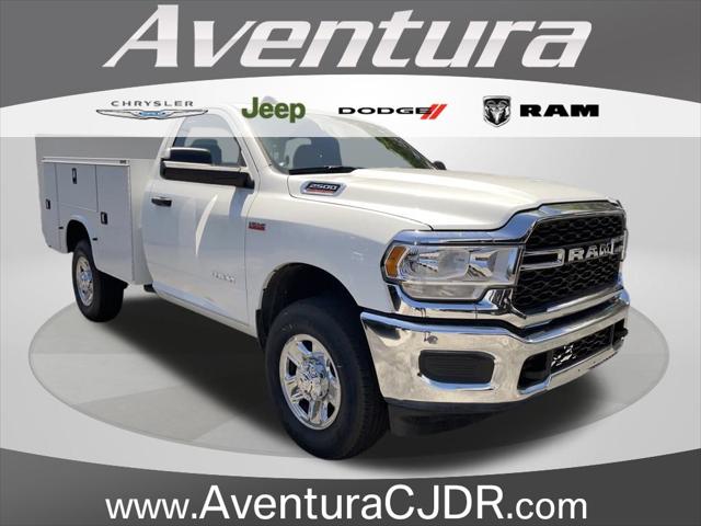 2022 RAM 2500 Tradesman Regular Cab 4x4 8 Box