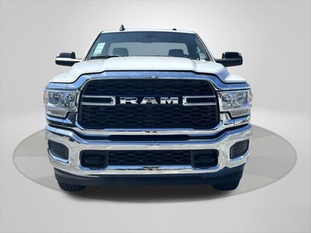 2022 RAM 2500 Tradesman Regular Cab 4x4 8 Box