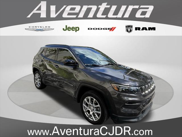 2024 Jeep Compass Latitude Lux FWD