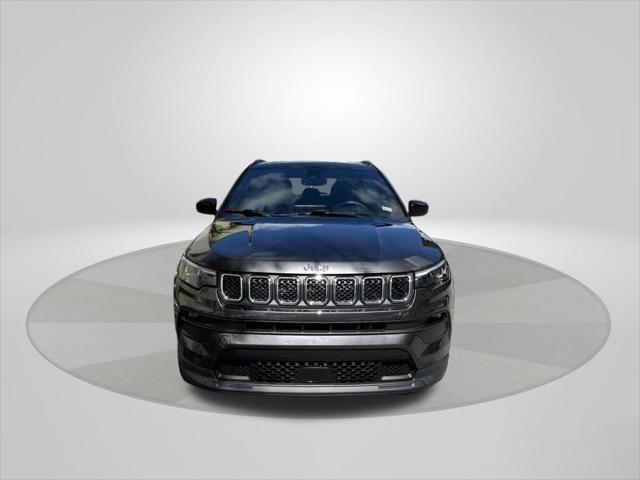 2024 Jeep Compass Latitude Lux FWD
