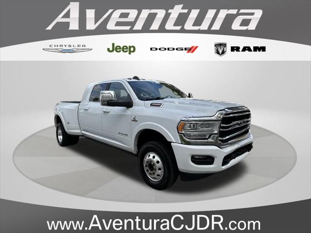 2023 RAM 3500 Limited Longhorn Mega Cab 4x4 64 Box