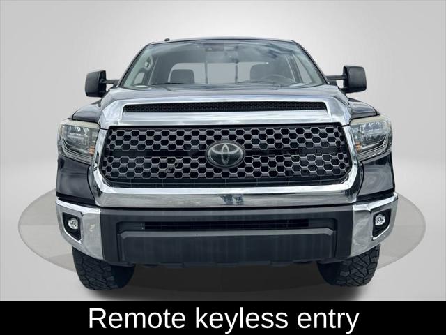 2018 Toyota Tundra SR5 5.7L V8 2018 Toyota Tundra SR5 5.7L V8