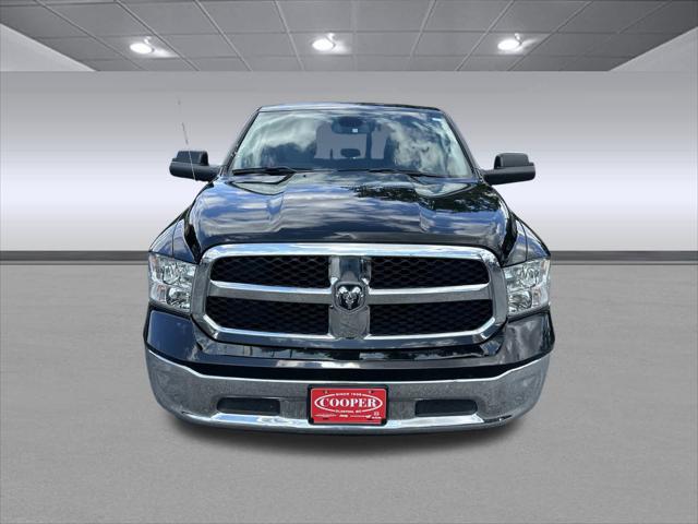 2023 RAM 1500 Classic SLT Crew Cab 4x4 57 Box