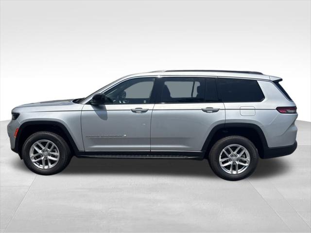 2025 Jeep Grand Cherokee GRAND CHEROKEE L LAREDO X 4X4