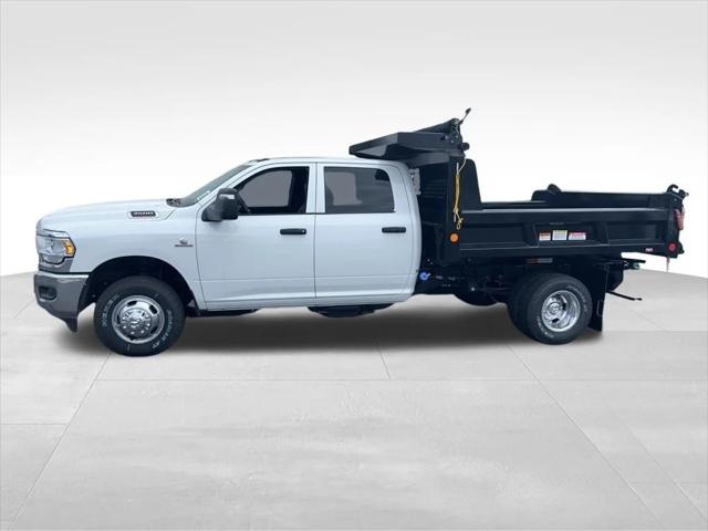 2024 RAM Ram 3500 Chassis Cab RAM 3500 TRADESMAN CREW CAB CHASSIS 4X4 60 CA