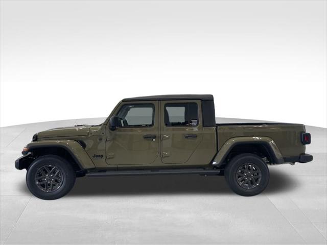 2025 Jeep Gladiator GLADIATOR SPORT S 4X4