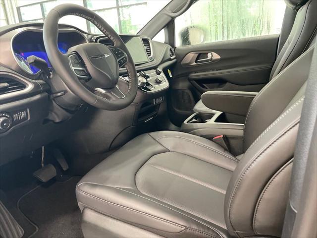 2025 Chrysler Pacifica PACIFICA SELECT 2025 Chrysler Pacifica PACIFICA SELECT