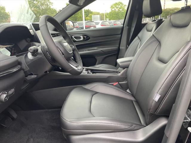 2025 Jeep Compass COMPASS LIMITED 4X4