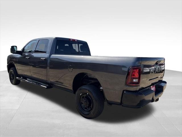 2026 RAM Ram 2500 RAM 2500 TRADESMAN CREW CAB 4X4 8 BOX