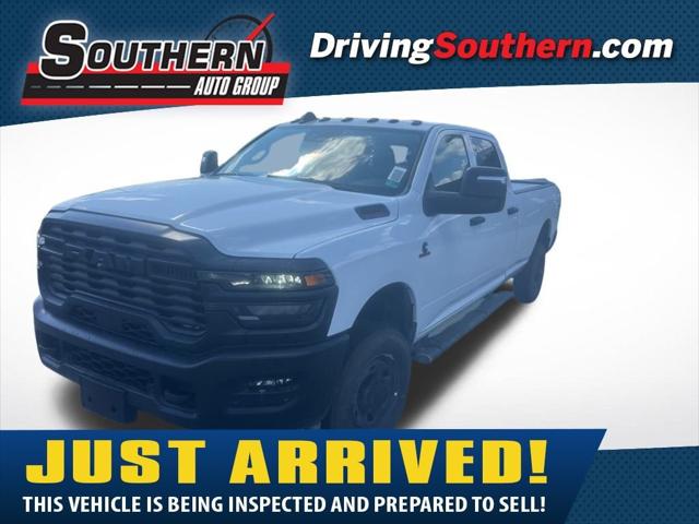2026 RAM Ram 2500 RAM 2500 TRADESMAN CREW CAB 4X4 8 BOX