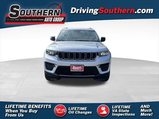2025 Jeep Grand Cherokee GRAND CHEROKEE LAREDO X 4X4