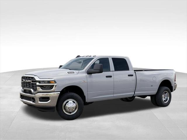 2026 RAM Ram 3500 RAM 3500 TRADESMAN CREW CAB 4X4 8 BOX