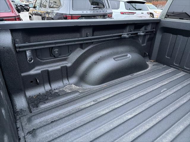 2026 RAM Ram 1500 RAM 1500 WARLOCK CREW CAB 4X4 57 BOX 2026 RAM Ram 1500 RAM 1500 WARLOCK CREW CAB 4X4 57 BOX