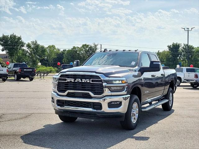 2025 RAM 2500 RAM 2500 BIG HORN CREW CAB 4X4 64 BOX