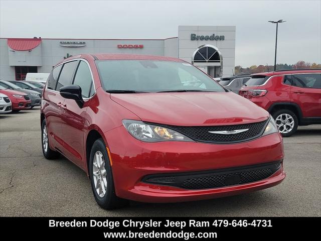 2025 Chrysler Voyager VOYAGER LX