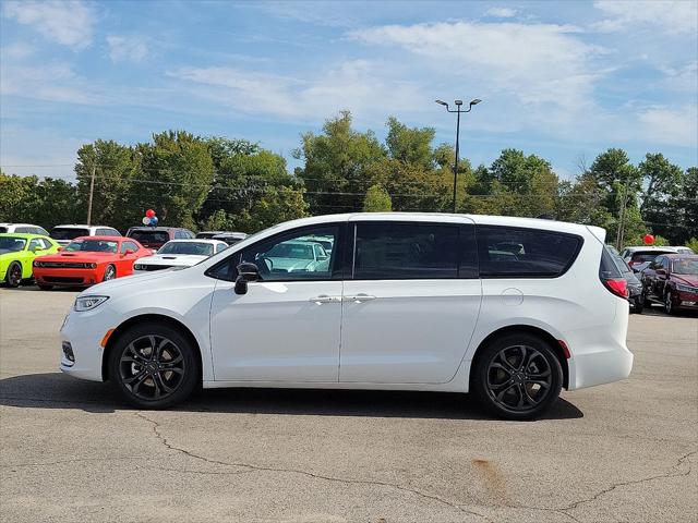 2026 Chrysler Pacifica PACIFICA SELECT 2026 Chrysler Pacifica PACIFICA SELECT