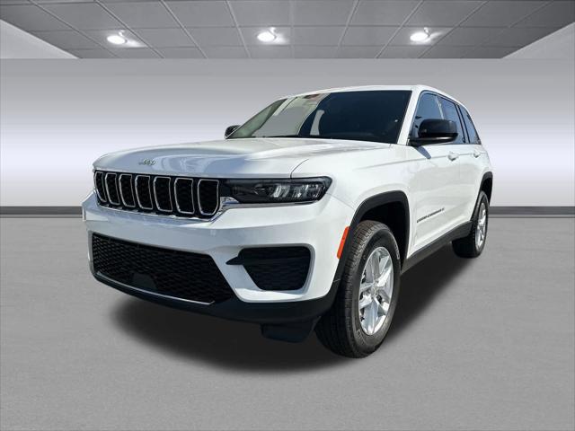 2025 Jeep Grand Cherokee GRAND CHEROKEE LAREDO X 4X2