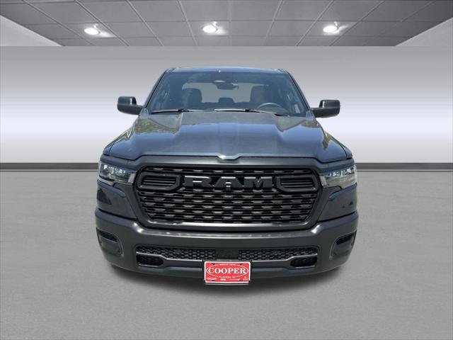 2025 RAM Ram 1500 RAM 1500 TRADESMAN QUAD CAB 4X2 64 BOX