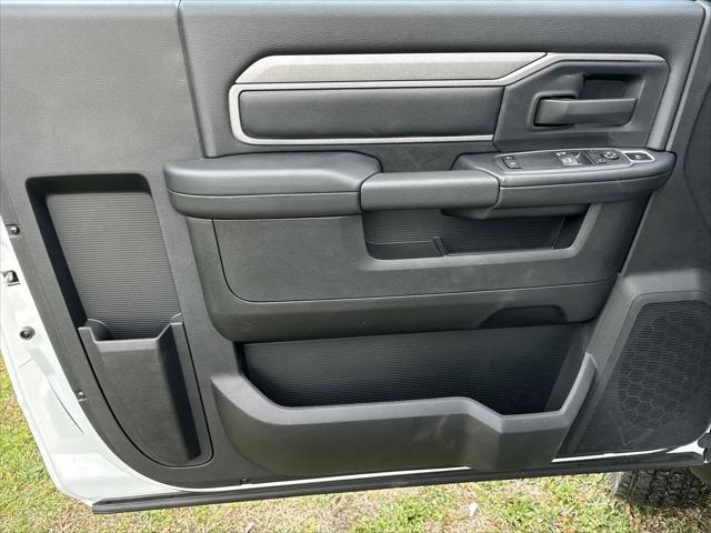 2024 RAM Ram 4500 Chassis Cab RAM 4500 SLT CHASSIS REGULAR CAB 4X4 120 CA 2024 RAM Ram 4500 Chassis Cab RAM 4500 SLT CHASSIS REGULAR CAB 4X4 120 CA