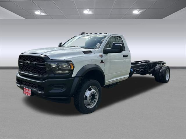 2024 RAM Ram 4500 Chassis Cab RAM 4500 SLT CHASSIS REGULAR CAB 4X4 120 CA 2024 RAM Ram 4500 Chassis Cab RAM 4500 SLT CHASSIS REGULAR CAB 4X4 120 CA