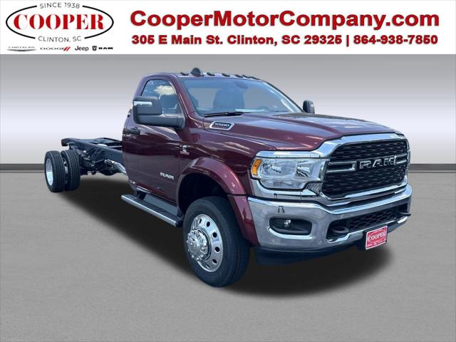 2024 RAM Ram 5500 Chassis Cab RAM 5500 SLT CHASSIS REGULAR CAB 4X4 120 CA 2024 RAM Ram 5500 Chassis Cab RAM 5500 SLT CHASSIS REGULAR CAB 4X4 120 CA