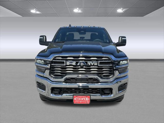 2025 RAM Ram 3500 Chassis Cab RAM 3500 TRADESMAN CREW CAB CHASSIS 4X4 60 CA