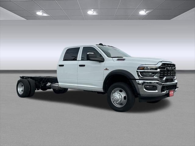 2025 RAM Ram 3500 Chassis Cab RAM 3500 TRADESMAN CREW CAB CHASSIS 4X4 60 CA