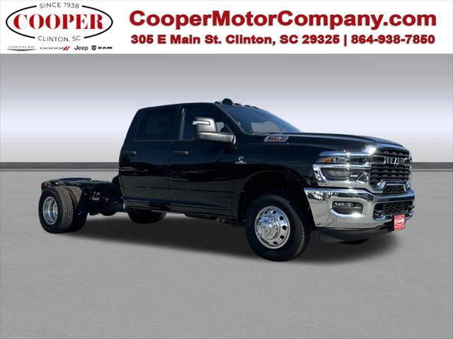 2026 RAM Ram 3500 Chassis Cab RAM 3500 TRADESMAN CREW CAB CHASSIS 4X4 60 CA