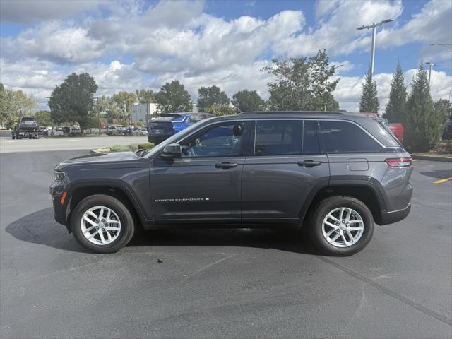 2024 Jeep Grand Cherokee Laredo X 4x4