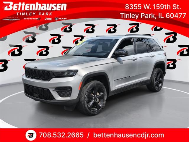 2023 Jeep Grand Cherokee Altitude 4x4 2023 Jeep Grand Cherokee Altitude 4x4