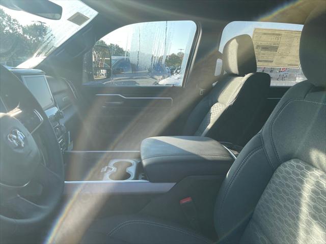 2025 RAM Ram 1500 RAM 1500 BIG HORN CREW CAB 4X4 57 BOX 2025 RAM Ram 1500 RAM 1500 BIG HORN CREW CAB 4X4 57 BOX