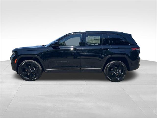 2025 Jeep Grand Cherokee GRAND CHEROKEE ALTITUDE 4X4 2025 Jeep Grand Cherokee GRAND CHEROKEE ALTITUDE 4X4