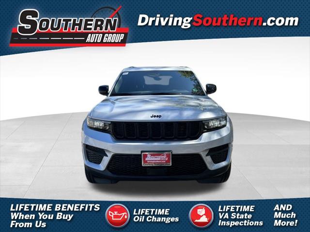 2025 Jeep Grand Cherokee GRAND CHEROKEE ALTITUDE 4X4 2025 Jeep Grand Cherokee GRAND CHEROKEE ALTITUDE 4X4