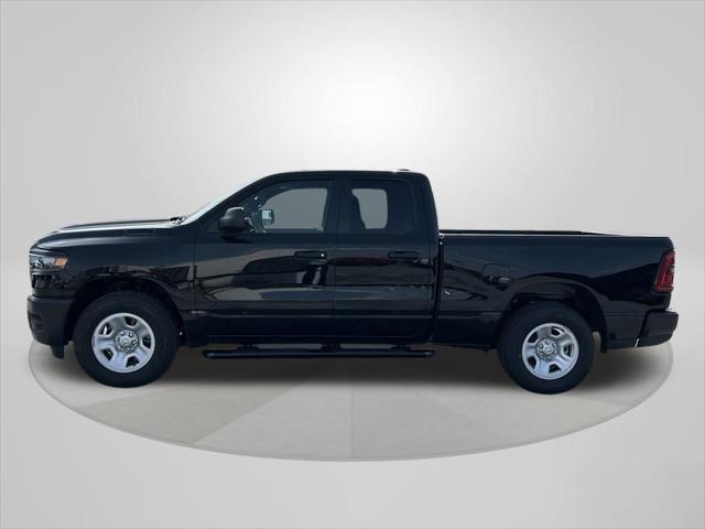 2025 RAM Ram 1500 RAM 1500 TRADESMAN CREW CAB 4X2 57 BOX