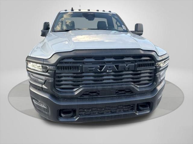 2025 RAM Ram 3500 Chassis Cab RAM 3500 TRADESMAN CHASSIS REGULAR CAB 4X4 60 CA 2025 RAM Ram 3500 Chassis Cab RAM 3500 TRADESMAN CHASSIS REGULAR CAB 4X4 60 CA