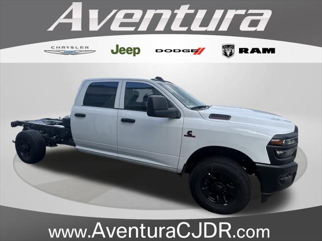 2025 RAM Ram 3500 Chassis Cab RAM 3500 TRADESMAN CREW CAB CHASSIS 4X4 60 CA 2025 RAM Ram 3500 Chassis Cab RAM 3500 TRADESMAN CREW CAB CHASSIS 4X4 60 CA