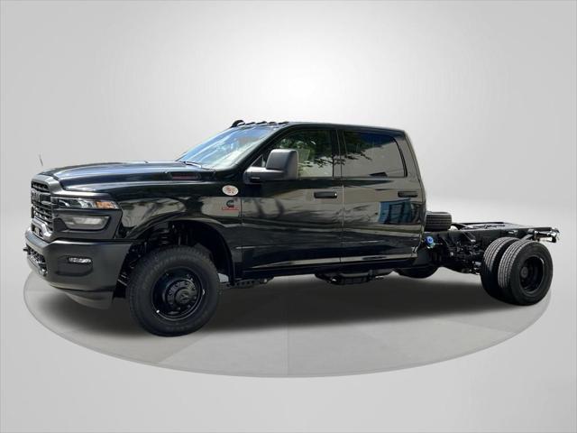 2025 RAM Ram 3500 Chassis Cab RAM 3500 TRADESMAN CREW CAB CHASSIS 4X4 60 CA 2025 RAM Ram 3500 Chassis Cab RAM 3500 TRADESMAN CREW CAB CHASSIS 4X4 60 CA