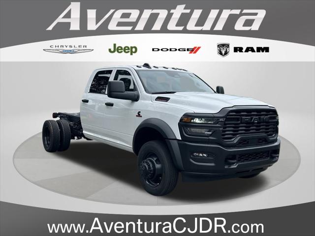 2025 RAM Ram 5500 Chassis Cab RAM 5500 TRADESMAN CHASSIS CREW CAB 4X4 60 CA 2025 RAM Ram 5500 Chassis Cab RAM 5500 TRADESMAN CHASSIS CREW CAB 4X4 60 CA